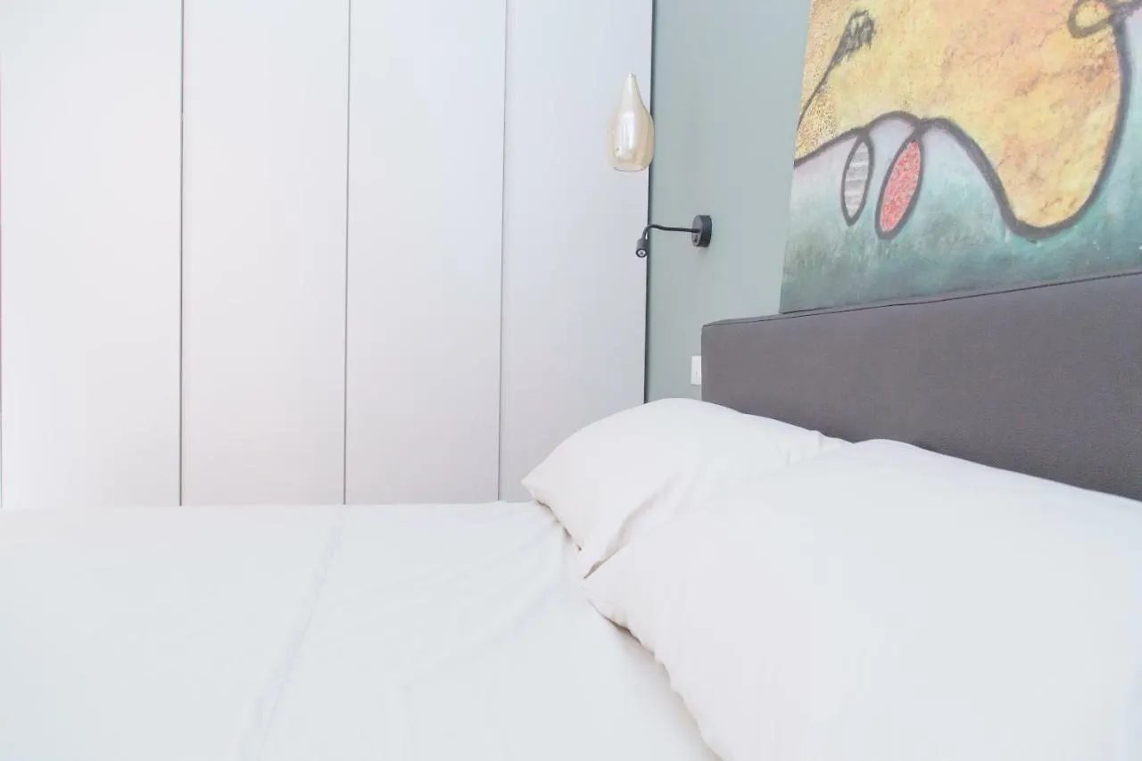 Brand New Apt In Porta Romana Milan Apartment