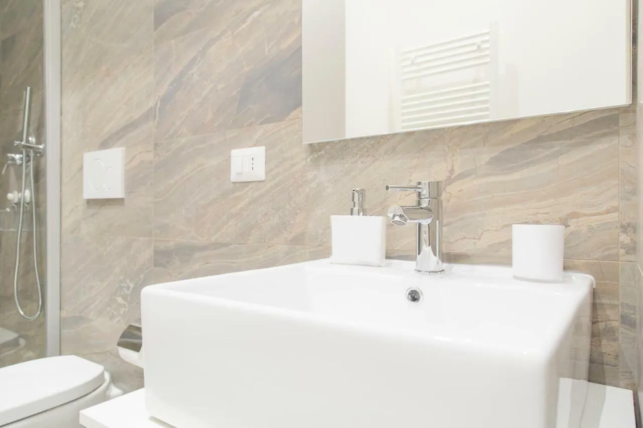 Brand New Apt In Porta Romana Milan Apartment