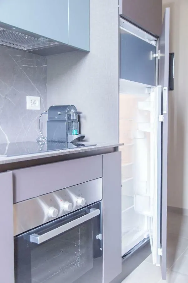 Apartment Brand New Apt In Porta Romana Milan