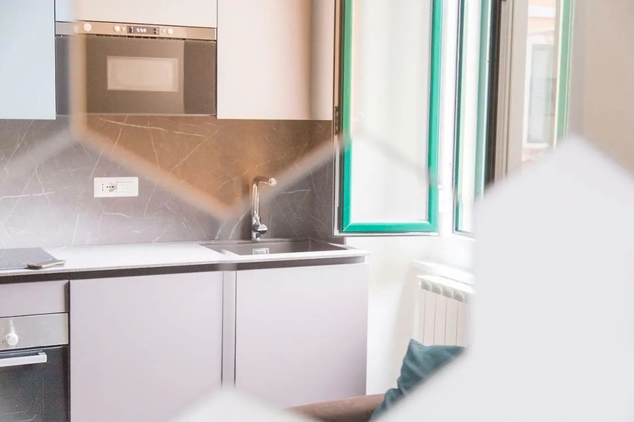 Brand New Apt In Porta Romana Milan 0*,